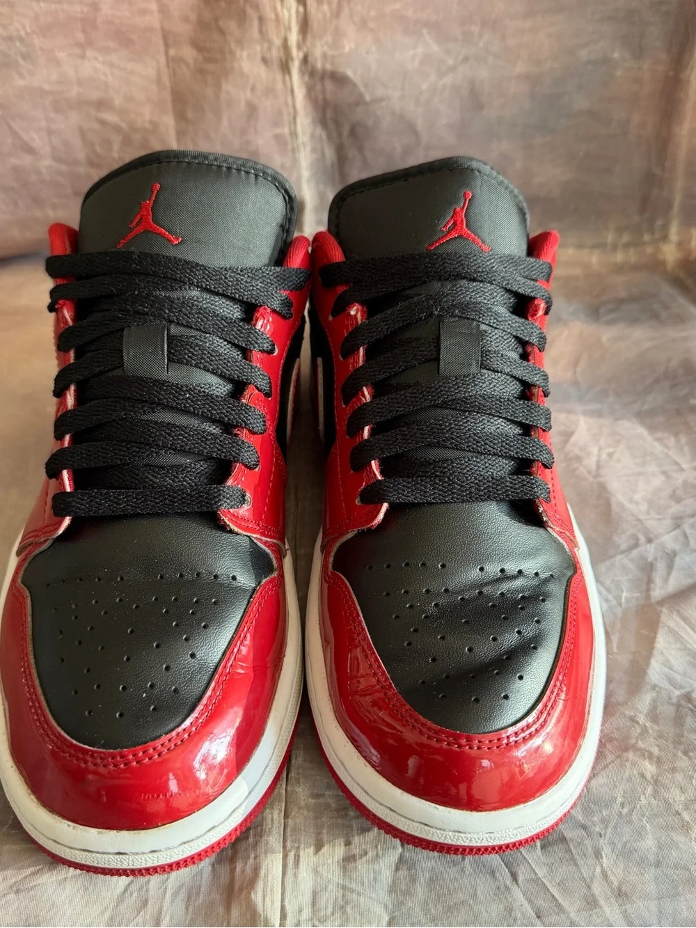 Nike Air Jordan 1 Low “Reverse Bred” men’s size 9